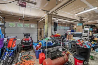 3-car Garage
