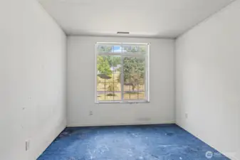 Unfinished split bonus room