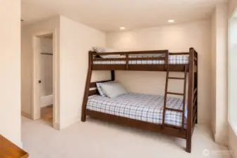 Virtually staged with bunk beds!