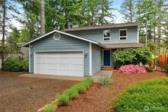 Welcome home! Low maintenance landscape - just come and enjoy life!