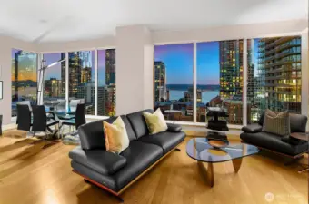 wall color has been virtually staged