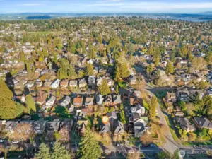 Aerial photo looking east! You can see Lake Washington. Prime Ravenna neighborhood. Just a couple of blocks to light rail, and Whole Foods, cafes, etc. And only minutes to the UW, downtown, Childrens, 520 and Amazon!