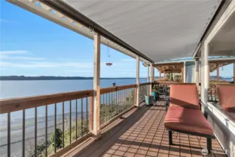 Trex wraparound deck