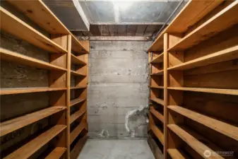 2nd storage room