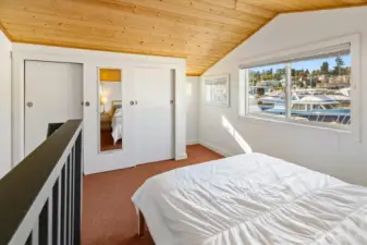 Warm natural light and a large closet space are the aces up this houseboat’s sleeve.