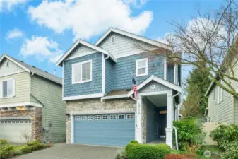 Beautiful stone work, hardiplank siding, great neighborhood
