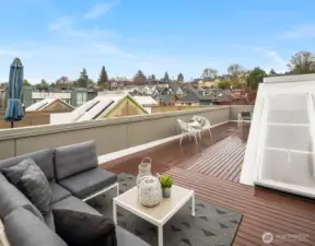 Plenty of space to grill and play on the rooftop