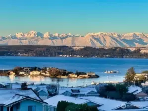 The magic of a new dusting of snow on the Olympics should be one of the 7 Wonders of the World. Just spectacular.