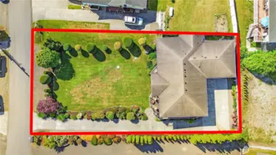 Efficient Floor Plan – Thoughtfully designed for easy living.