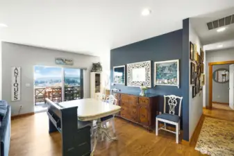 Spacious Dining Area – Perfect for family gatherings.