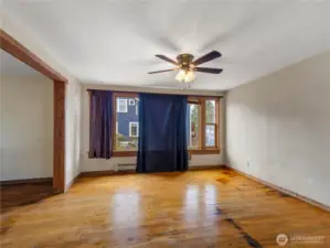 Large dining room off of family room