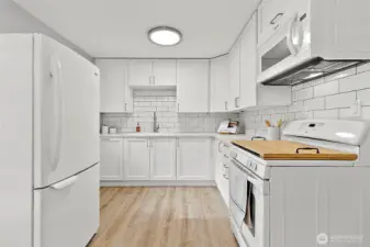 All appliances stay with the home.