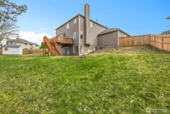 One of the biggest lots in Summerwind in ready for your imagination