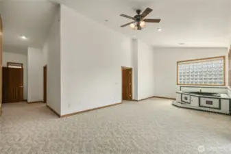 Master Bedroom with 2 Bathrooms