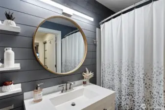 Start your day off right with the fresh look of this bathroom!