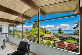 Gorgeous sound and mountain views!