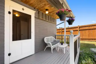 Cozy back porch!