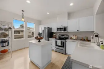 Thoughtfully designed kitchen with great sightlines and natural light, keeping you connected whether cooking, hosting, or enjoying a quiet morning coffee