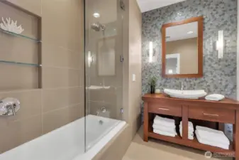 Remodeled bathroom off the secondary bedroom