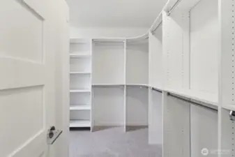Primary walk in closet