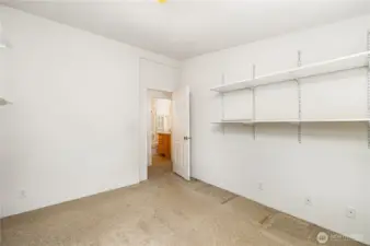 Another view of the 1st guest bedroom, would also be a great office!