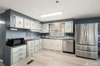 New fridge and dishwasher