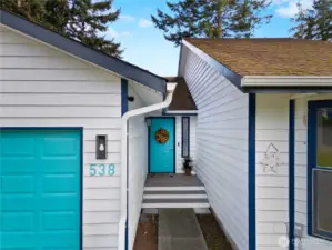 538 NW Ensign Drive - Front Porch