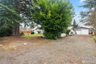 second driveway w/gate to shop
