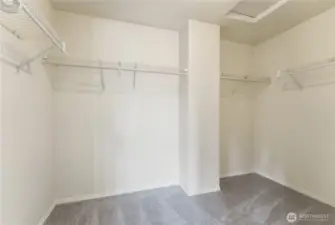Walk in closet
