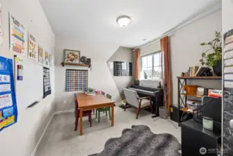 Bonus room that could easily be used as a 5th bedroom