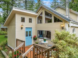 Eye Catching - Chalet in the Woods