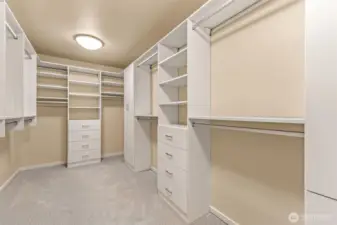 MASTER CLOSET