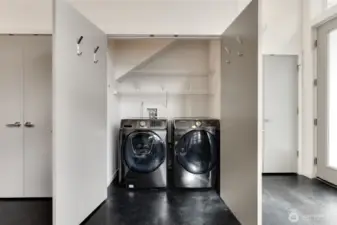 Full size washer/dryer