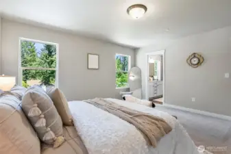 Photographs are for illustrative purposes only. Features, finishes, interior/exterior colors, landscaping and floorplan shown may vary from actual homes built.