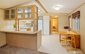 Kitchen has Eating Bar