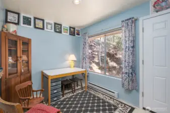Office/Craft Room
