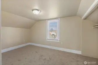 2nd upstairs bedroom