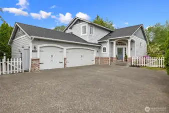Welcome To This Beautiful Gleneagle Home!