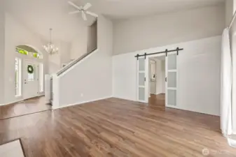 Look at all of this architectural interest!