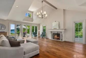 Spacious & Sophisticated Main Living Room