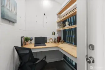 Interior of Office with Heat & Air Conditioning. Powered Up and Ready!