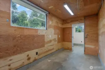 2 Extra Work Shop/ Hobby Rooms in Garage