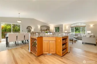 Island w/ storage and wine rack