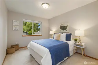 2nd bedroom
