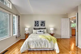 another view of the primary bedroom