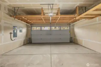 Spacious Garage