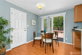 Dine in area