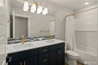 4th bedroom