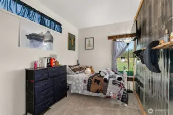 Office, Den, Craft room