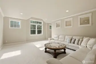 2nd floor living room